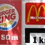 Hinweisschilder für Burger King und Mc Donalds