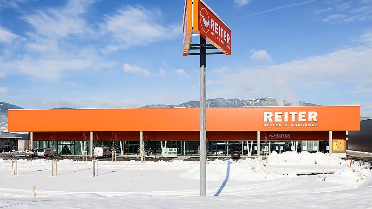 Das ehemalige Obi-Gebäude in der Maria-Gailer-Straße wird derzeit umgebaut. Vier Mieter - darunter Betten Reiter - sollen demnächst dort einziehen.