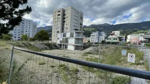 Der im Volksmund so genannte "Liezener Krater" dürfte noch einige Zeit bestehen