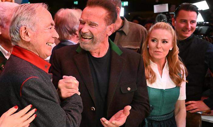 Karl Schranz, Arnold Schwarzenegger, Heather Milligan und Andreas Gabalier ließen sich die Weißwurst-Party nicht entgehen