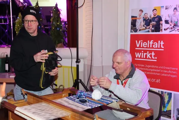 Ein Höhepunkt der Benefizgala war das Schauweben