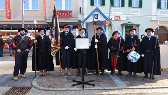 Mit den Landsknechten und der Freyung wurde der Kathreinmarkt eröffnet