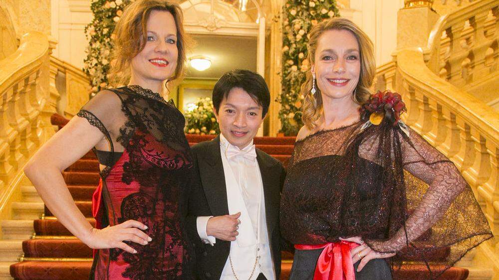 Aglaia Szyszkowitz auf der Redoute 2014, mit Wogrolly und La Hong