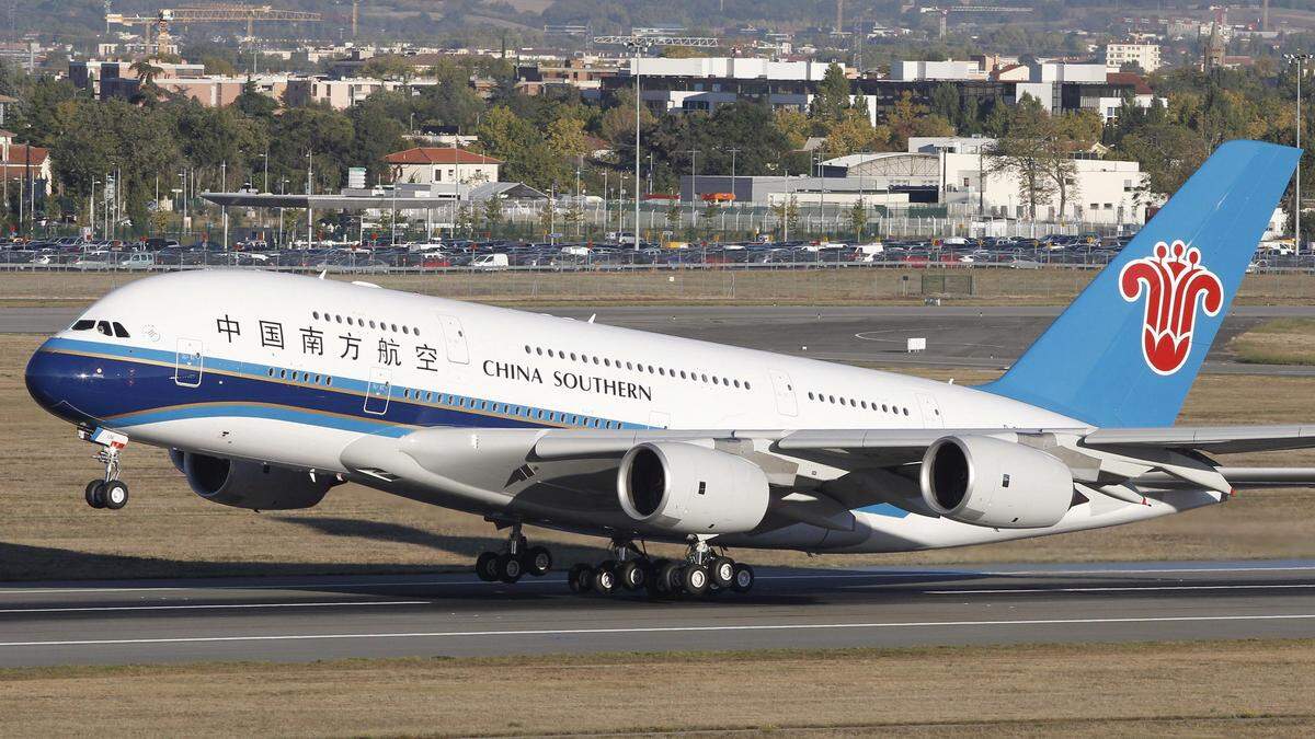 Ein Flugzeug aus China | Ein Airbus A380 der Fluglinie China Southern Airlines.