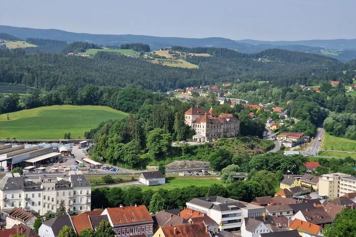 Das Ziel des Ausflugs - Untervoitsberg, das heutige Schloss Greißenegg