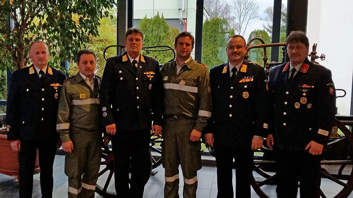 Heinz Zeppitz, Horst Dionisio, Ludwig Konrad, Thomas Puschitz Klaus Nagele, Reinhard Ebenberger (von links)