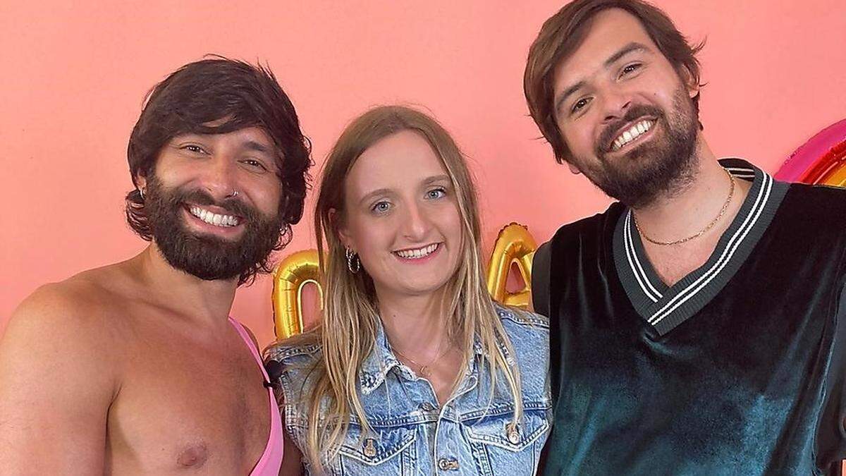 Julia Wastian mit Conchita (links) und Martin Zerza, beide ehemalige &quot;Starmania&quot;-Teilnehmer und Talkshow-Gastgeber