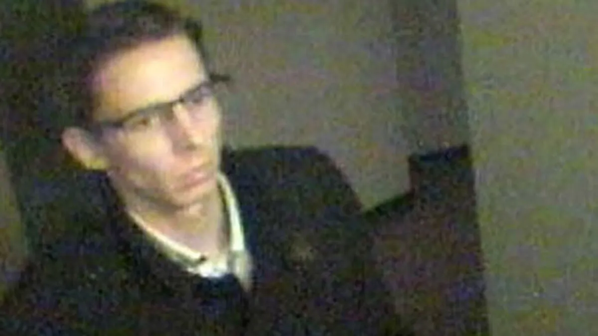 Nach diesem Mann wird gefahndet