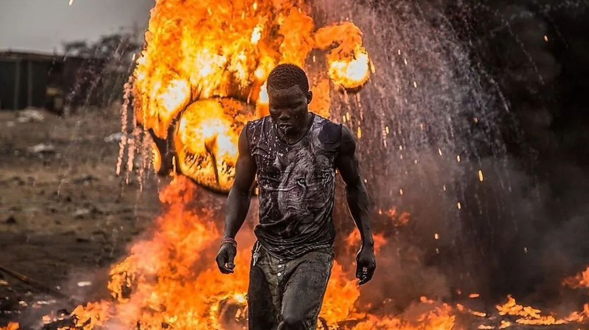 Die illegale Elektromüll-Deponie von Agbogbloshie in Ghana ist ein Hotspot für Glücksritter, Geschäftemacher und  Außenseiter