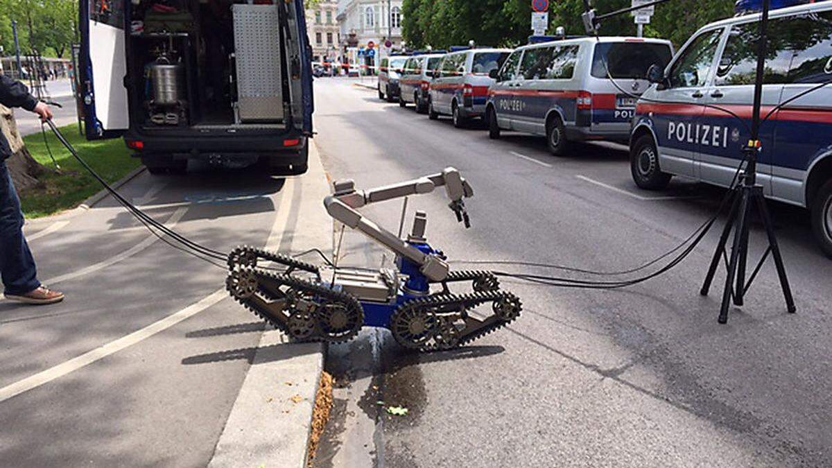 Der Fernlenkroboter der Wiener Polizei