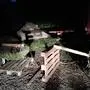 Mitten in der Nacht dürfte der Maibaum der FF Gnas beim Rüsthaus durchgesägt worden sein