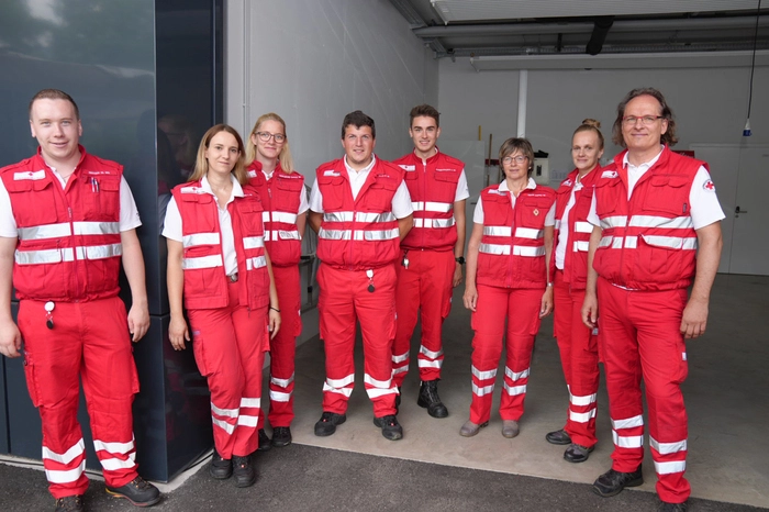 Die 50 Rettungsdienstkräfte an der Ortsstelle Gmünd absolvierten mit ihrem Rettungswagen 2020 über 2.500 Transporte auf 97.500 Kilometer und leisteten dabei über 17.300 Stunden, von denen auf freiwillige Helferinnen und Helfer 9.500 Stunden entfielen. 