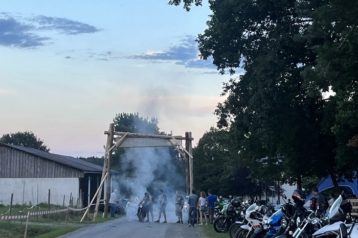 Dieses ganze Erlebnis konnte man mit freiem Eintritt genießen. Auch für Essen und Trinken wurde vorgesorgt.