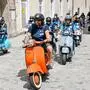 Vespa! Bald italienisches Kulturerbe, um Schadstoffgrenzen zu entgehen