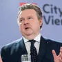 Der Wiener Bürgermeister Michael Ludwig (SPÖ) präsentiert Maßnahmen gegen Extremismus.