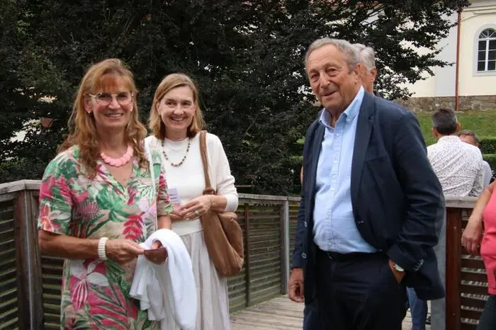 Klicken Sie sich durch die restlichen Bilder!