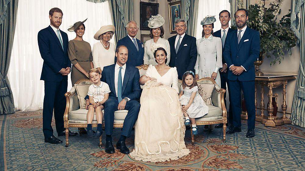Die royale Familie mit den Eltern und Geschwistern von Herzogin Kate