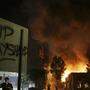 Das Restaurant Wendys in Atlanta wurde nach der Tötung von Rayshard Brooks in Brand gesteckt. 