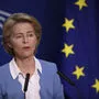 Von der Leyen präsentiert sich