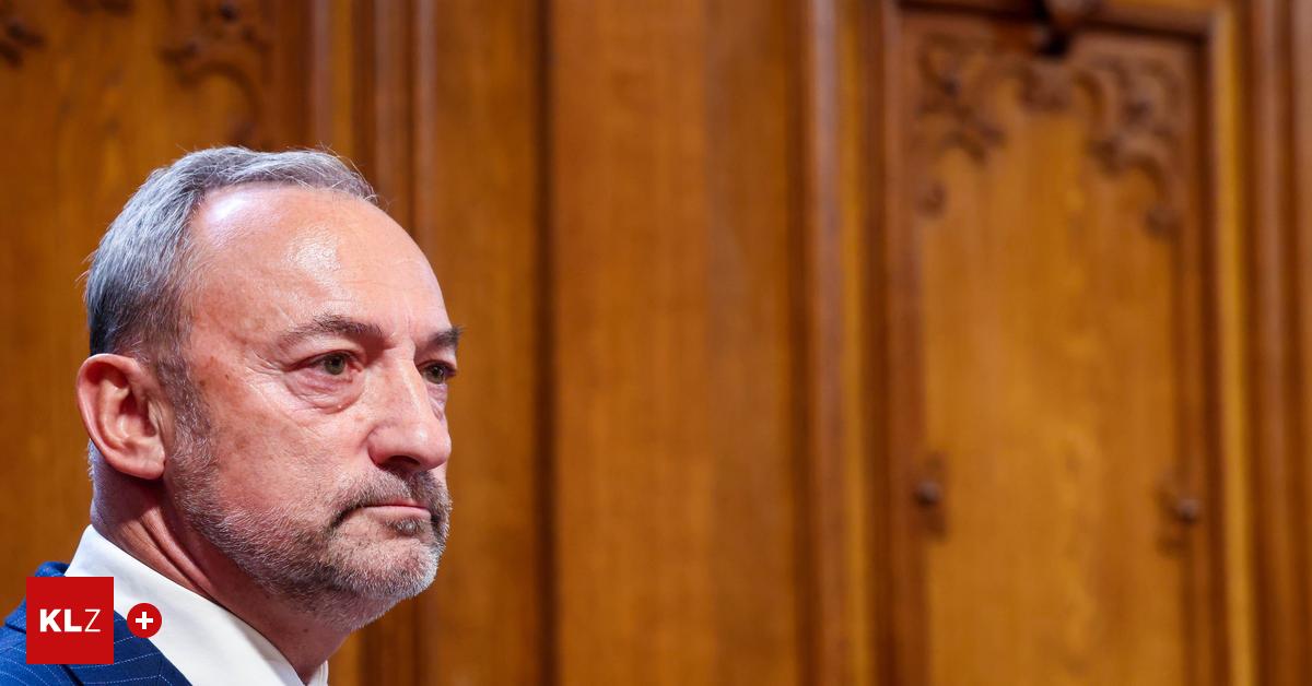 -Schmutzw-sche-Idiot-A-loch-Eustacchio-klagte-Ex-Parteimitarbeiterin