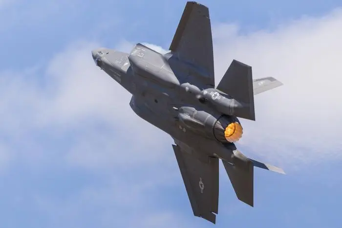  US Air Force F-35A Lightning II up close. NR H&M H PUBLICATIONxINxGERxSUIxAUTxONLY Copyright: xJasonxWells/LOOPxIMAGESx JWS01420032