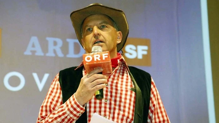Unter dem Motto „Narrisch Schoarf“ ging die Ottendorfer Faschingssitzung des USV Ottendorf mit Obmann Kurt Hirmann...