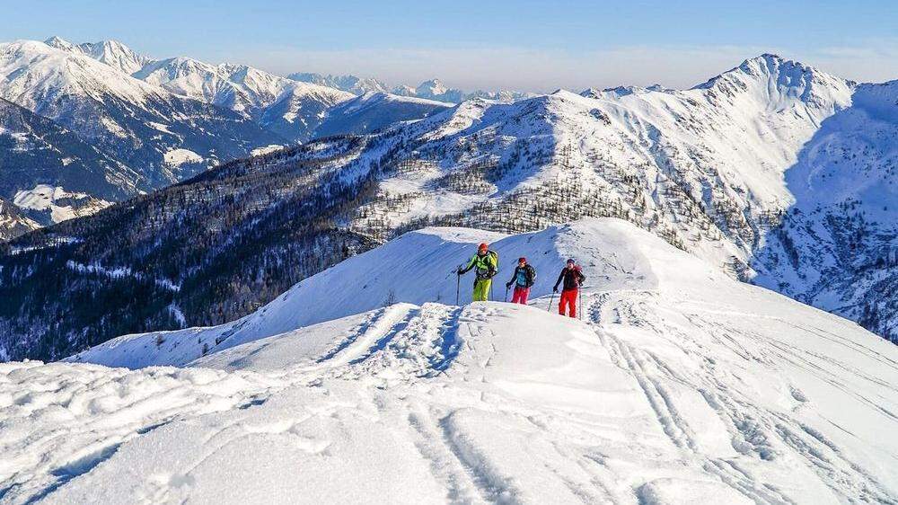 Erstmals wird das Skitourenfestival auf drei Orte verteilt: Kals am Großglockner Innervillgraten und St. Jakob im Defereggental