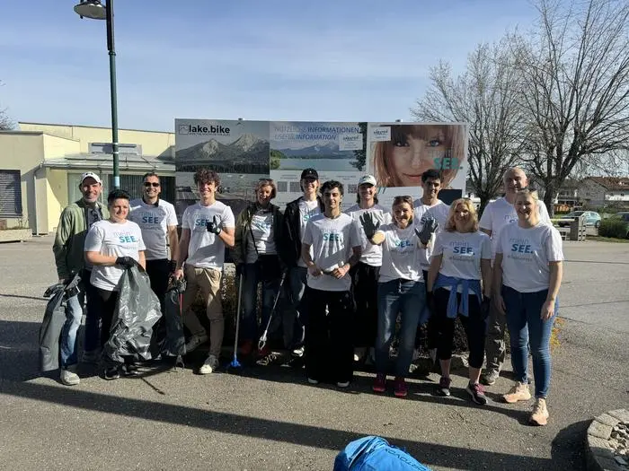 Zusammen wird angepackt um den Faaker See vom Müll zu befreien