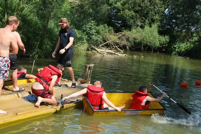 Kentern mit dem Sautrog gehörte dazu 