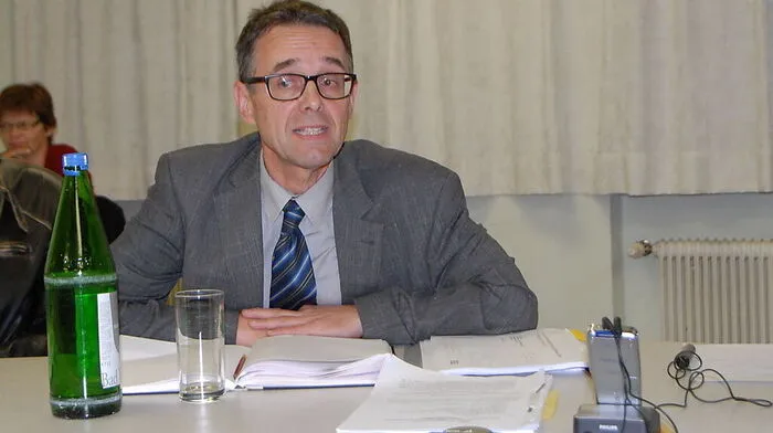 Vizebürgermeister Josef Sommer verteidigt das  Investitionskonzept für das Kurzentrum neu