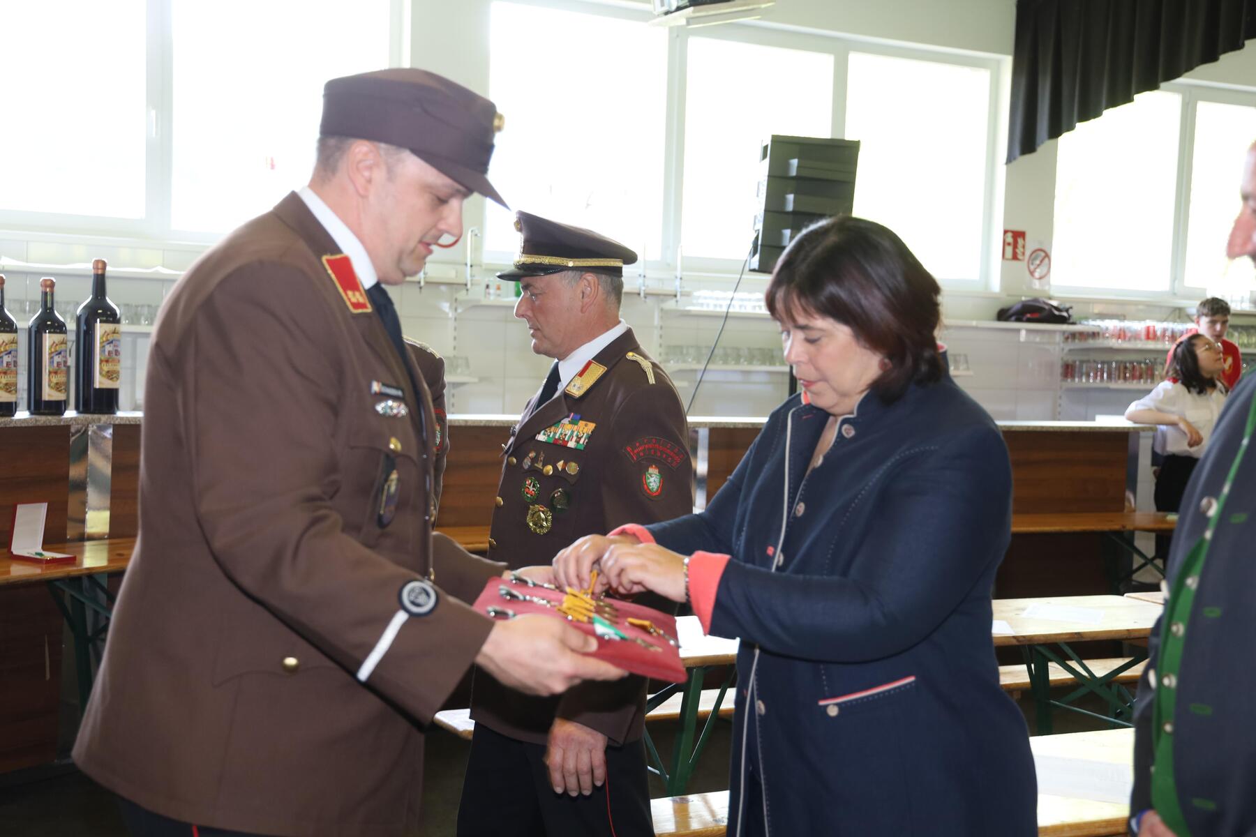 100 Jahre: Beste Stimmung beim großen Jubiläumsfest der FF Breitenbuch