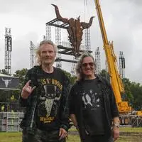 Die beiden Wacken-Gründer Holger Hübner und Thomas Jensen (rechts) öffnen am 30. Juli die Tore zum Wacken-Festival 