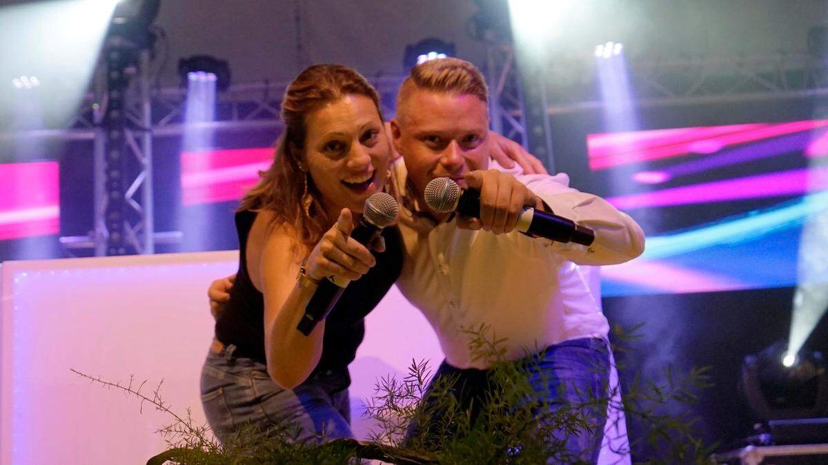 Das Duo &quot;MoFox&quot;: Andrea Movia und Stefan Fuchsbichler präsentierten den Song des Lagerhauses