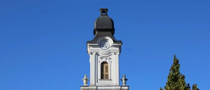 Befremdlich kahl wirkt der Turm der Gleisdorfer Filialkirche Mariä Reinigung