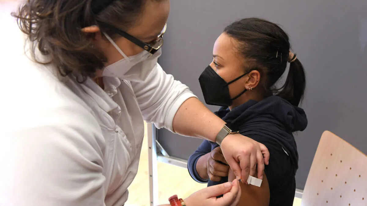 Ungeimpfte sollen bald per Post von der Corona-Schutzimpfung überzeugt werden.