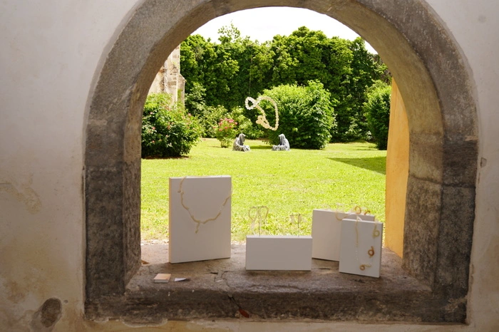 passernder Schmuck dazu