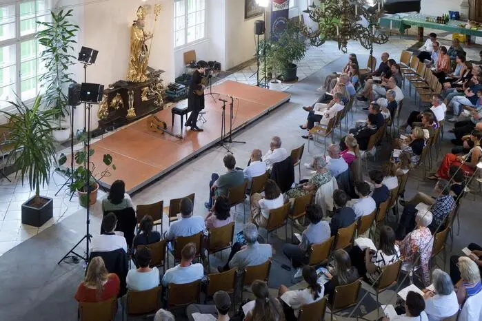 Weitere Konzerte folgen am 24. und 25. Juli um 19 Uhr sowie das Abschlusskonzert am 27. Juli um 10.15 Uhr.
