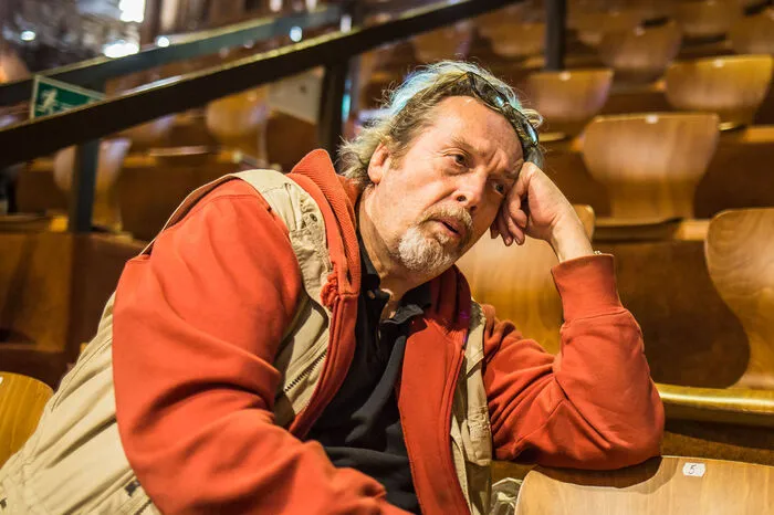 Schauspieler und diesmal auch Regisseur Franz Robert Ceeh