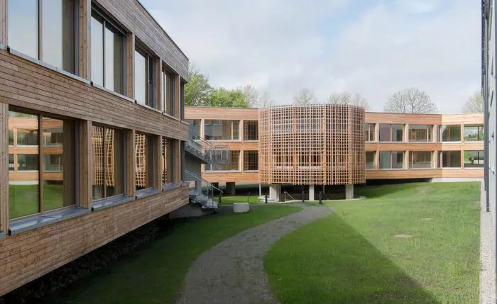 Bauten aus Holz sind platz- und kostensparend 