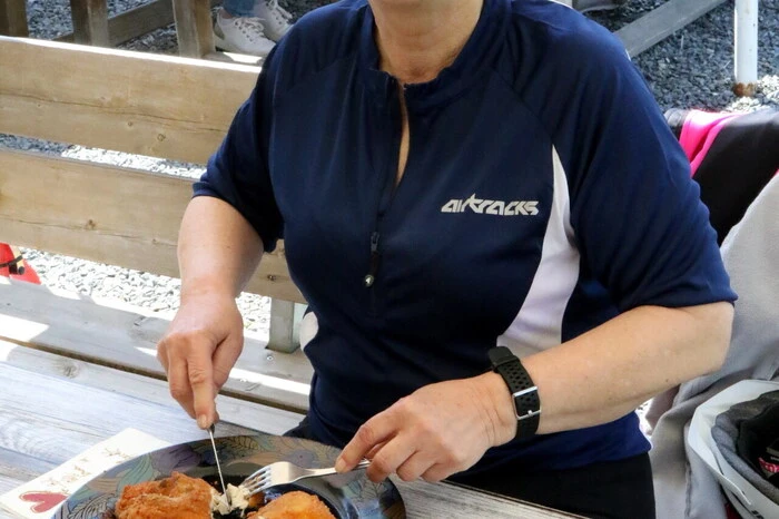 Klar, dass beim Backhendlschmaus am Wochenende die Feinschmecker nicht ausgeblieben sind. 