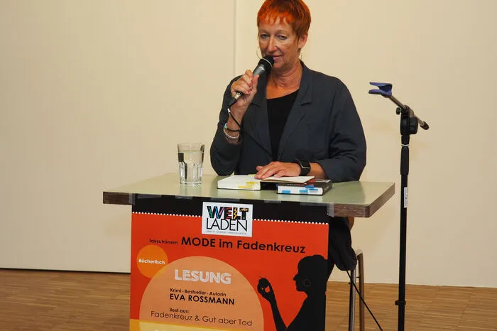 Bitte klicken Sie sich durch die Bilder. . .