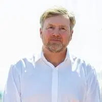 Die grosse Leidenschaft von König Willem-Alexander ist die Fliegerei.