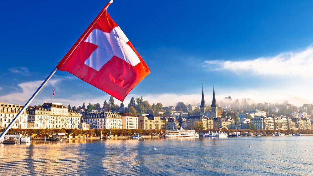 Die Schweiz ist bald - zumindest laut der EU - keine Steueroase mehr