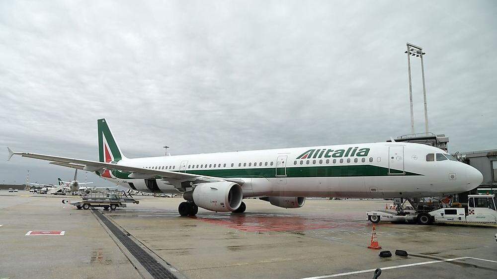 Flieger der Alitalia bleiben Montag am Boden 