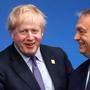 Boris Johnson und Viktor Orbán beim Nato-Gipfel in Watford vor einem Jahr