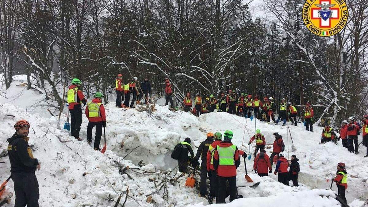 29 Menschen verloren bei dem Lawinen-Unglück ihr Leben. 