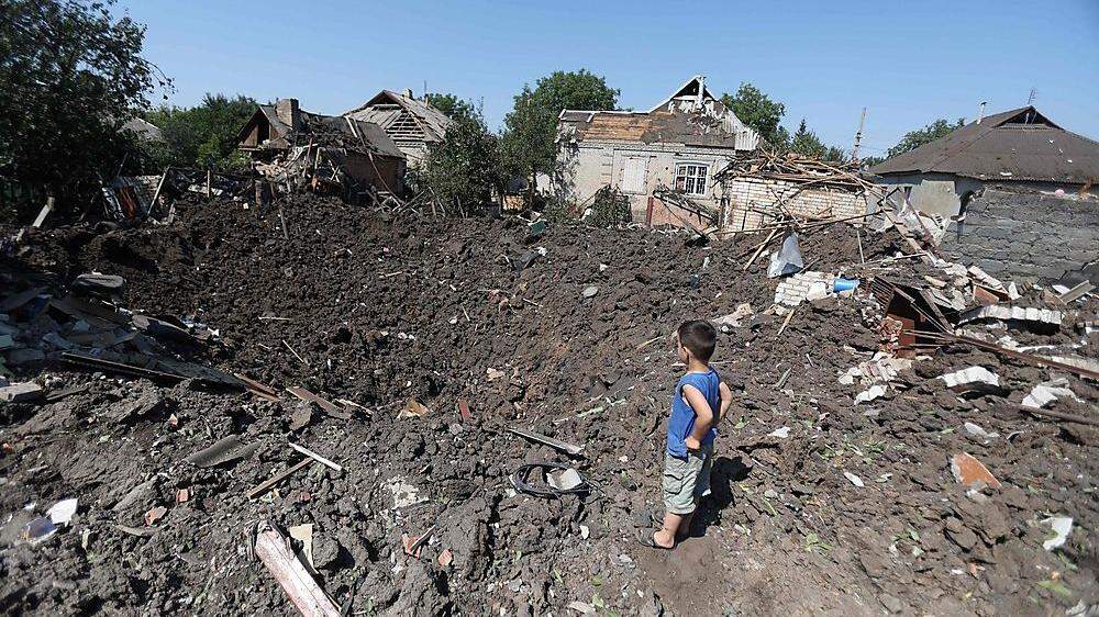 Mindestens 9000 Ukrainerinnen und Ukrainer an der Front starben und mindestens genau so viele auf der Gegenseite