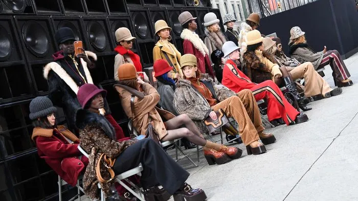 Die Streetware auf die Straße brachte Designer Marc Jacobs bei seiner Show im Rahmen der New York Fashion Week.
