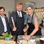 Caritas-Direktor Klaus Schwertner, König Willem-Alexander der Niederlande, Königin Maxima beim Besuch der Community Cooking Küche in Wien