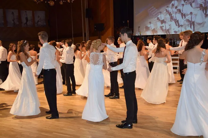 In der Fürstenfelder Stadthalle ging das zweite Highlight des Borg innerhalb weniger Tage über die Bühne - hatte man doch gerade erst das 50-jährige Bestehen der Schule gefeiert.